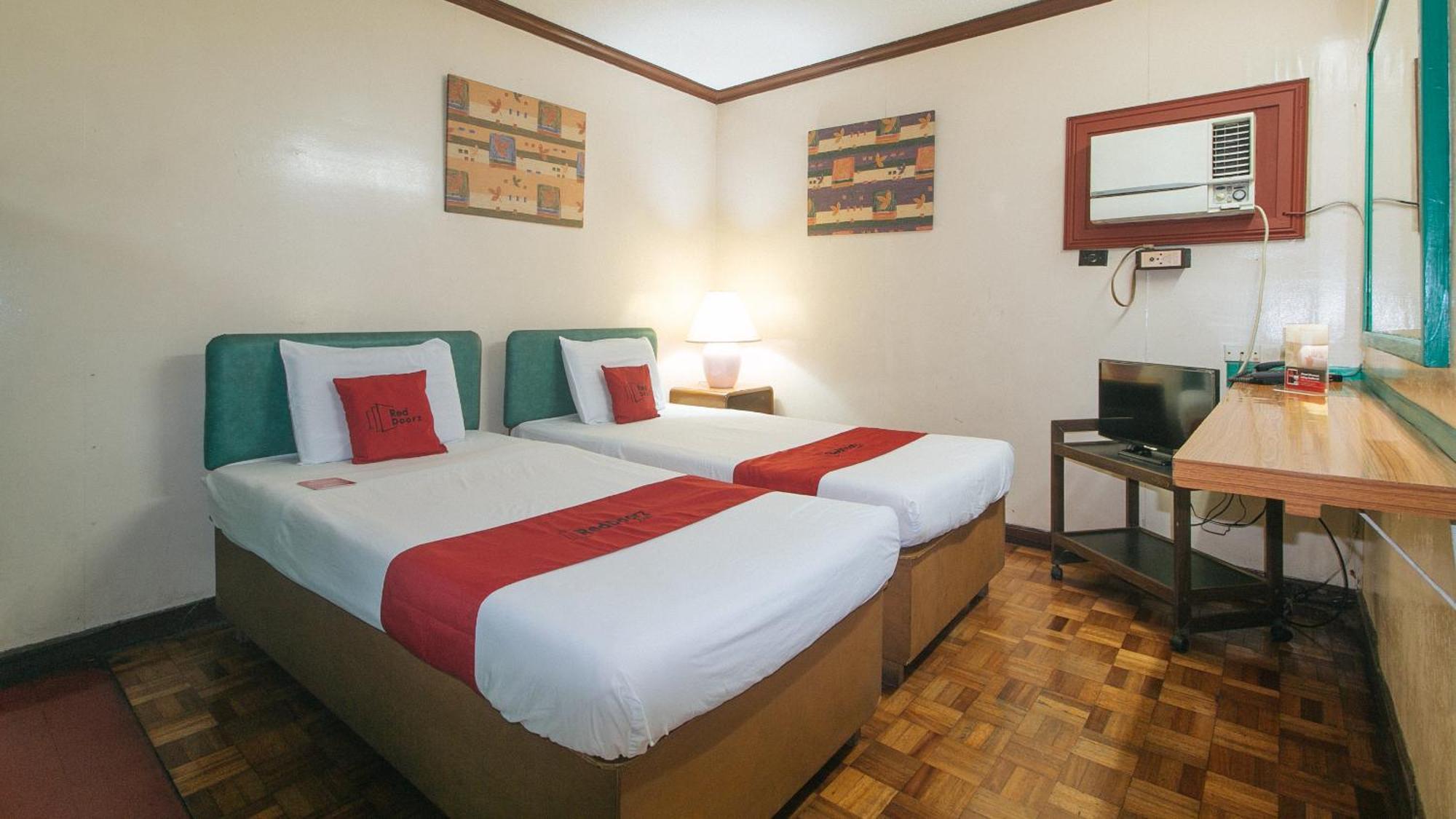 Reddoorz At Broadway Court Apartelle Quezon City Ngoại thất bức ảnh