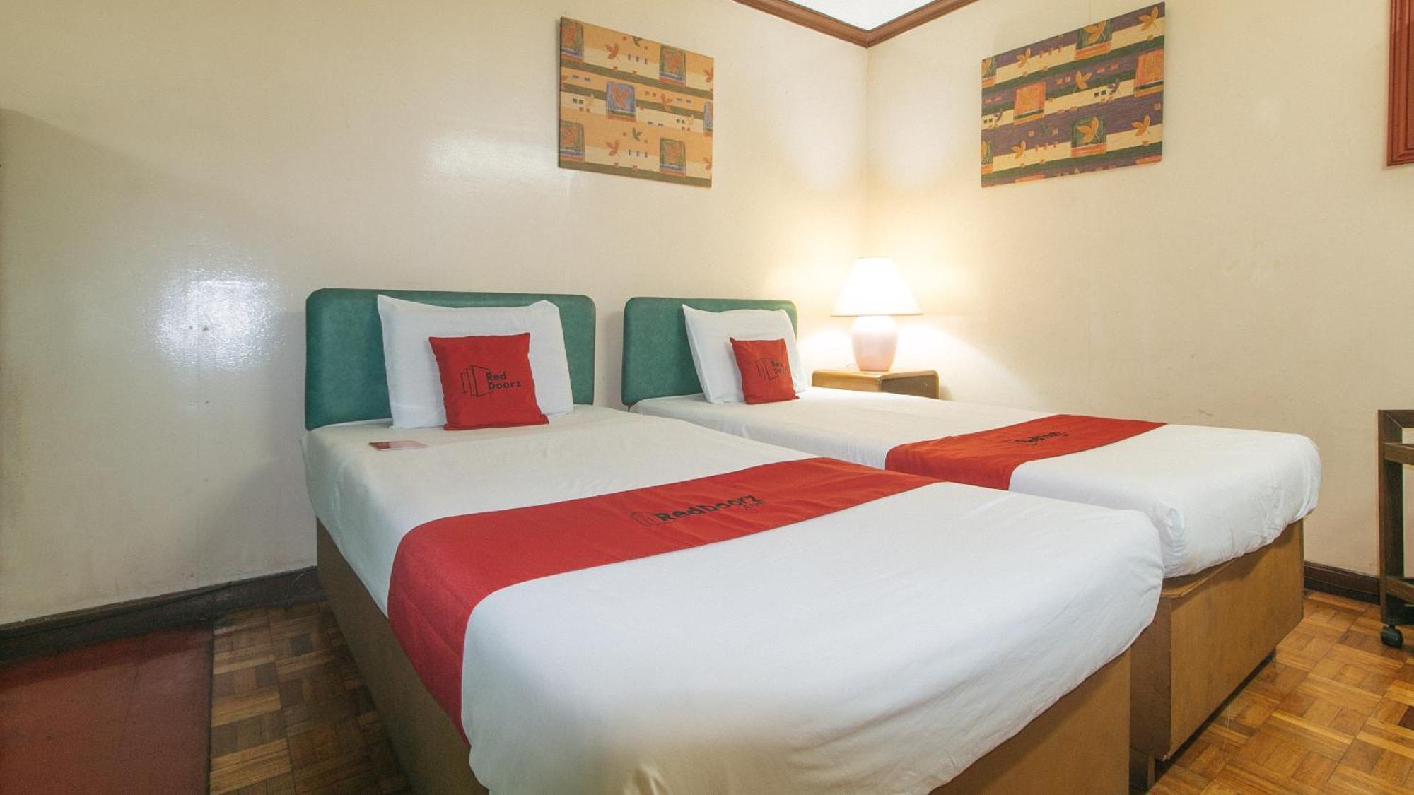 Reddoorz At Broadway Court Apartelle Quezon City Ngoại thất bức ảnh