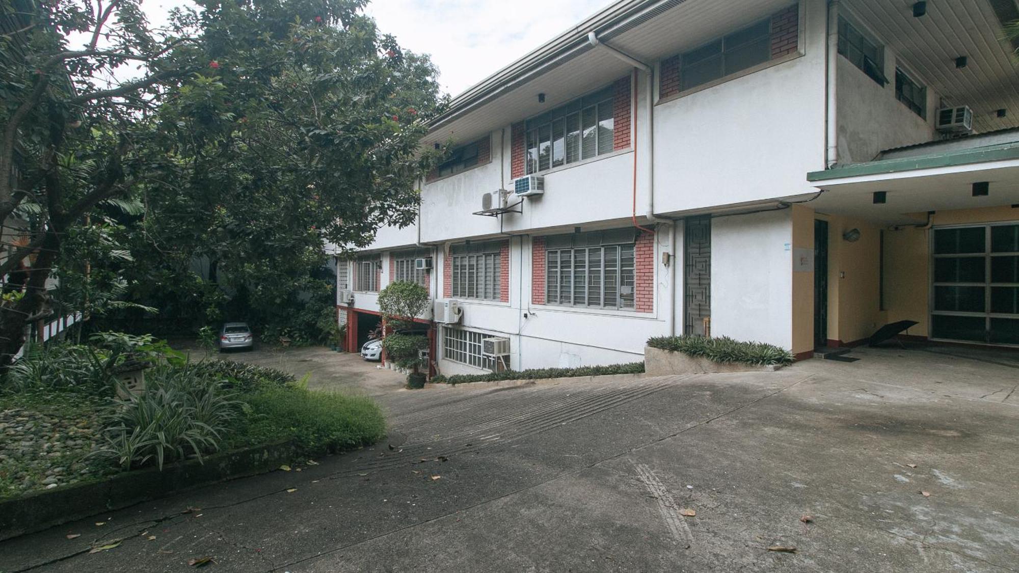 Reddoorz At Broadway Court Apartelle Quezon City Ngoại thất bức ảnh