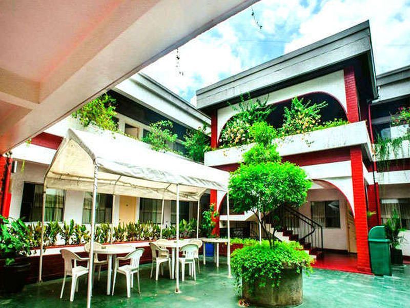 Reddoorz At Broadway Court Apartelle Quezon City Ngoại thất bức ảnh