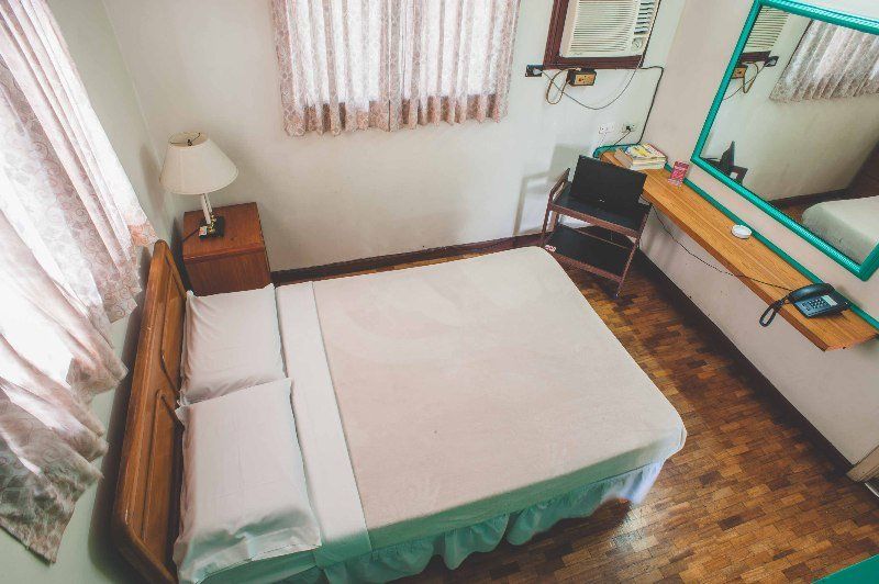 Reddoorz At Broadway Court Apartelle Quezon City Ngoại thất bức ảnh
