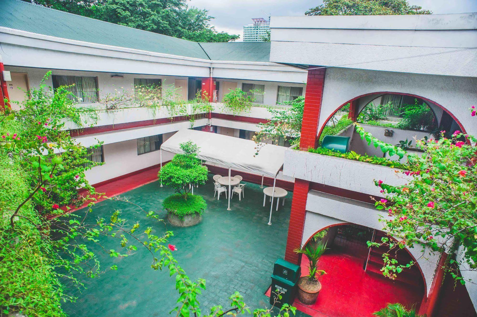 Reddoorz At Broadway Court Apartelle Quezon City Ngoại thất bức ảnh